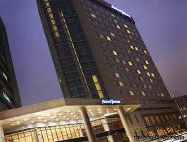 Howard Johnson Caida Plaza Šanghaj Exteriér fotografie